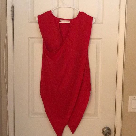 Red blouse - Picture 2 of 3